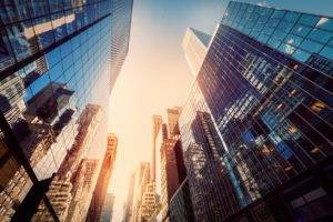 Previsioni di mercato per il III trimestre, ecco 3 temi d’investimento da approfondire