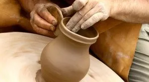 financialounge -  assicurativi finanza imprese italia settore bancario settore tecnologico settori USA