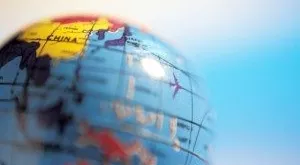 financialounge - Catherine Yeung cina commodities consumi crescita economica elezioni esportazioni Fidelity International mercati azionari mercati valutari OCSE Renminbi riforme settore bancario settore immobiliare settori tassi di interesse