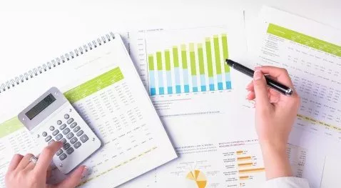 financialounge - crescita economica investimenti italia spesa pubblica trend