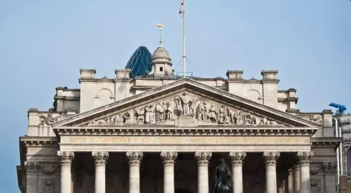financialounge - Alexander Justham borsa crescita economica criteri di gestione Greg Clark Mp imprese londra Regno Unito