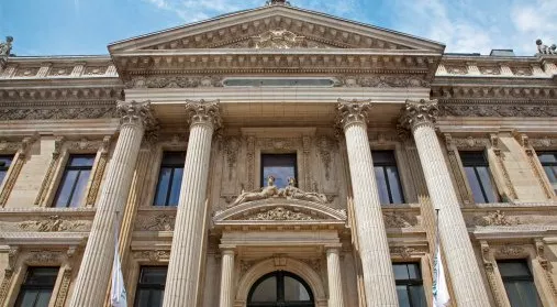 financialounge - derivati francia germania italia Regno Unito settore bancario svizzera