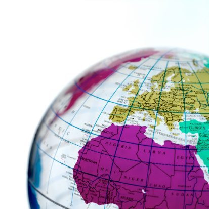 financialounge -  Asia dividendi Europa francia germania Invesco Jeffrey Taylor mercati azionari mercati emergenti pubblicità settore farmaceutico settori spagna USA