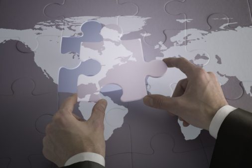 financialounge - BlackRock cina crescita economica Europa Federal Reserve Fondi obbligazionari germania inflazione mercati azionari occupazione PIL Russ Koesterich USA volatilità