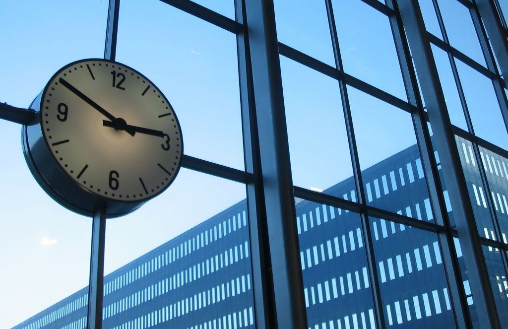 financialounge - benchmark BlackRock ETF gestione attiva gestione passiva indice livello di rischio performance portafoglio strategia di investimento