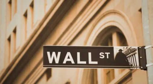 financialounge - consumi finanza indice mercati azionari opportunità di investimento previsioni settore tecnologico telecomunicazioni USA Wall Street