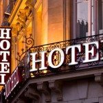 Rendimento degli hotel: Parigi su e Londra giù