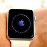 Alla guida con Apple Watch. In Canada ti multano