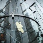 Apple si fa in sette per entrare nell’indice Dow Jones