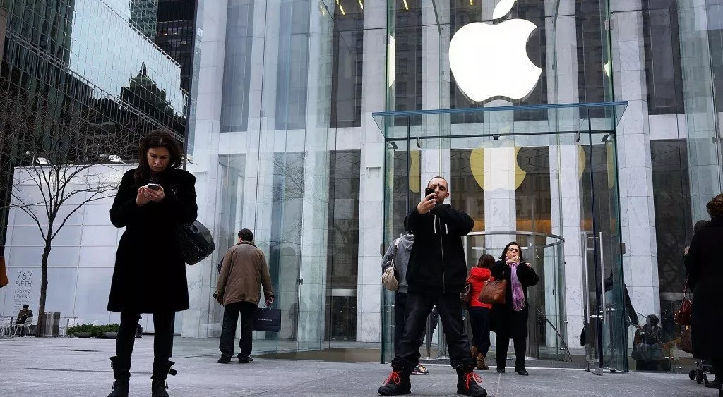 financialounge - Apple mercati azionari trimestrali