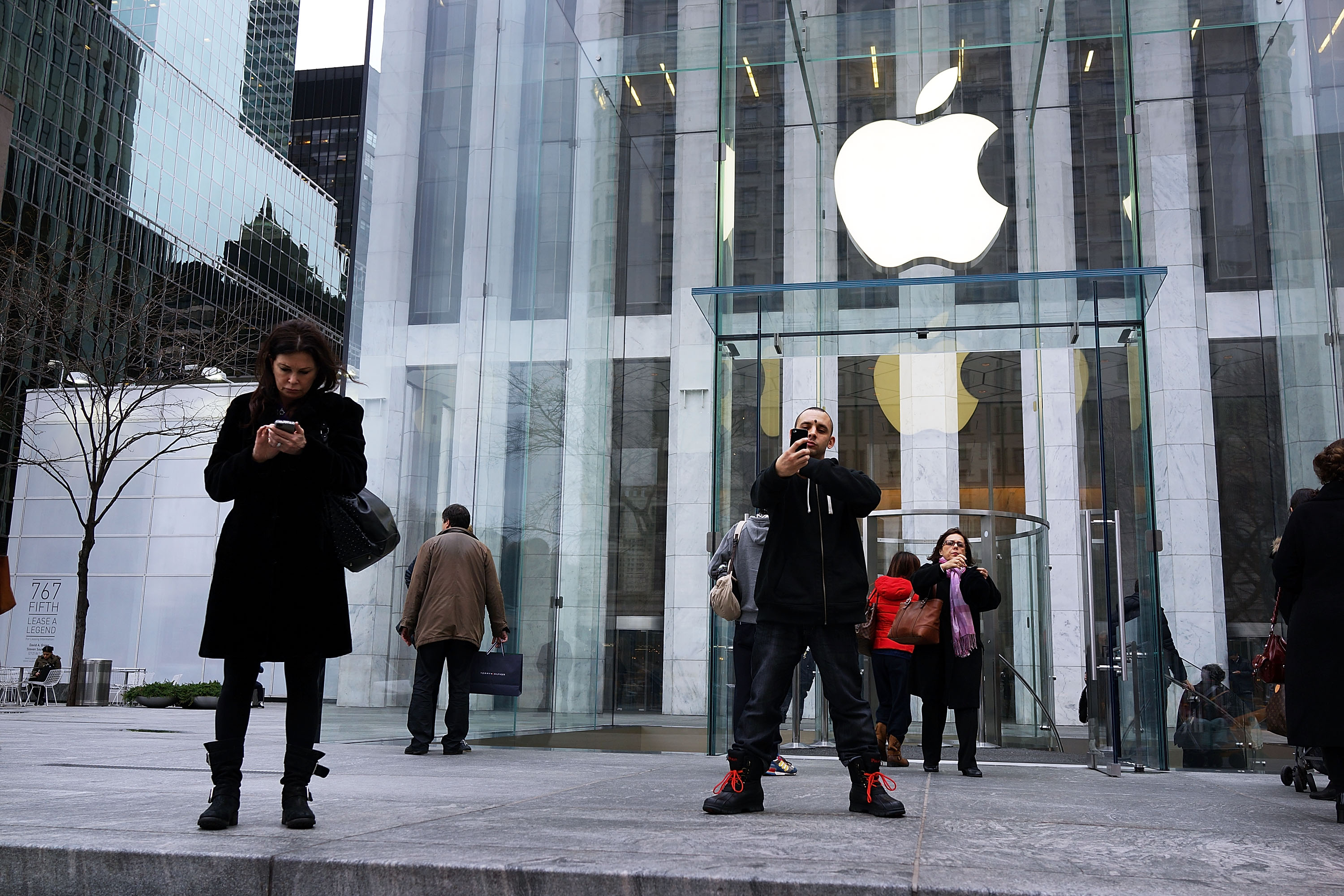 financialounge -  Apple mercati azionari trimestrali
