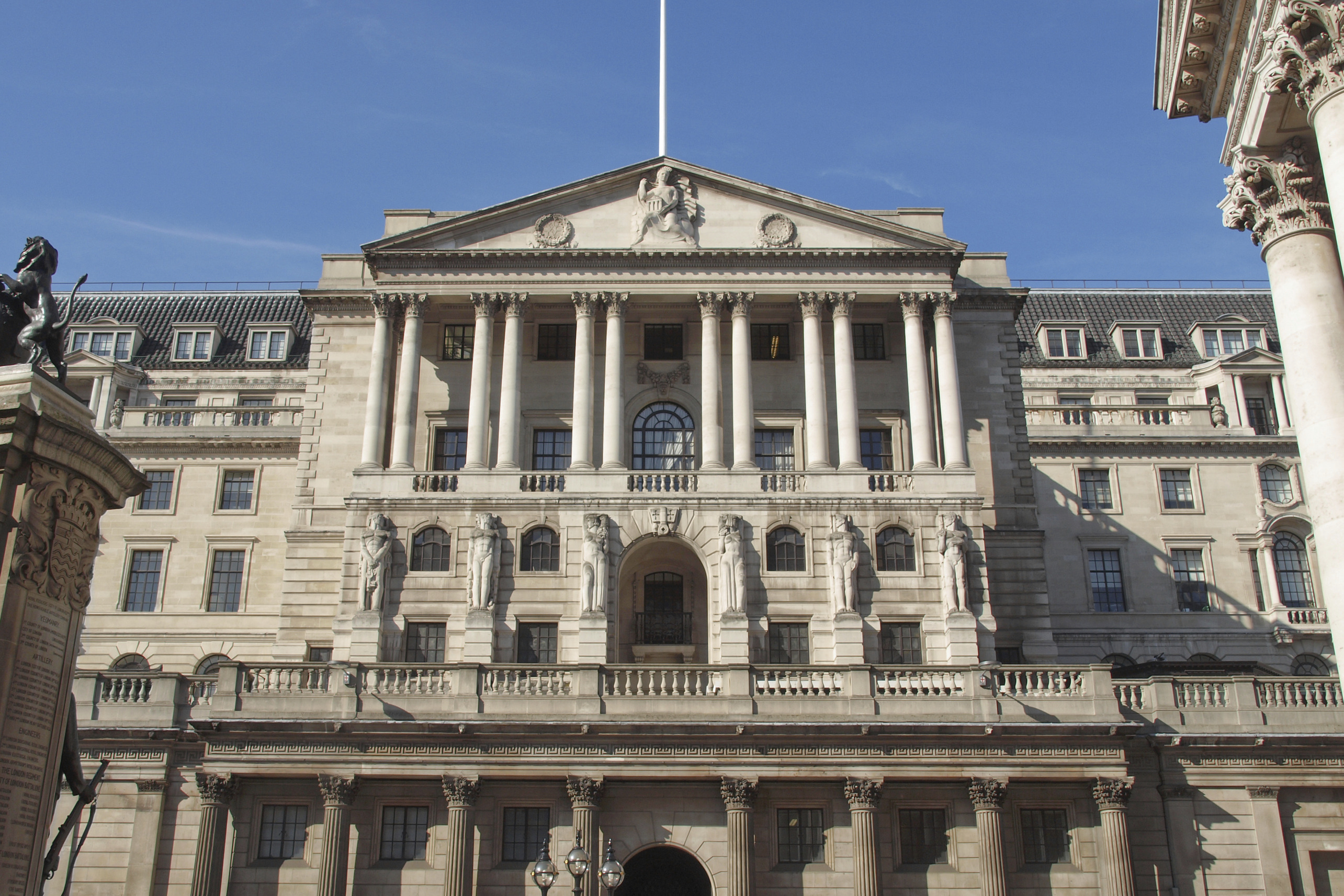 financialounge -  Bank of England Fondi obbligazionari politica monetaria settore immobiliare tassi di interesse
