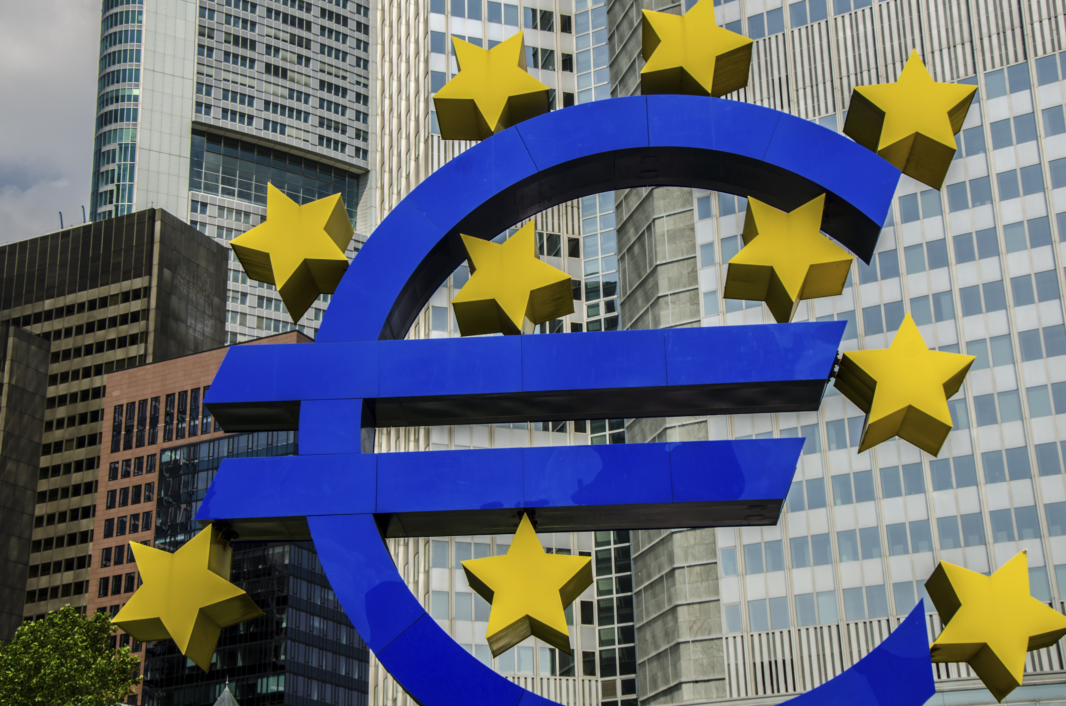 financialounge -  BCE Christophe Bernard debito pubblico Eurozona inflazione paesi periferici politica monetaria