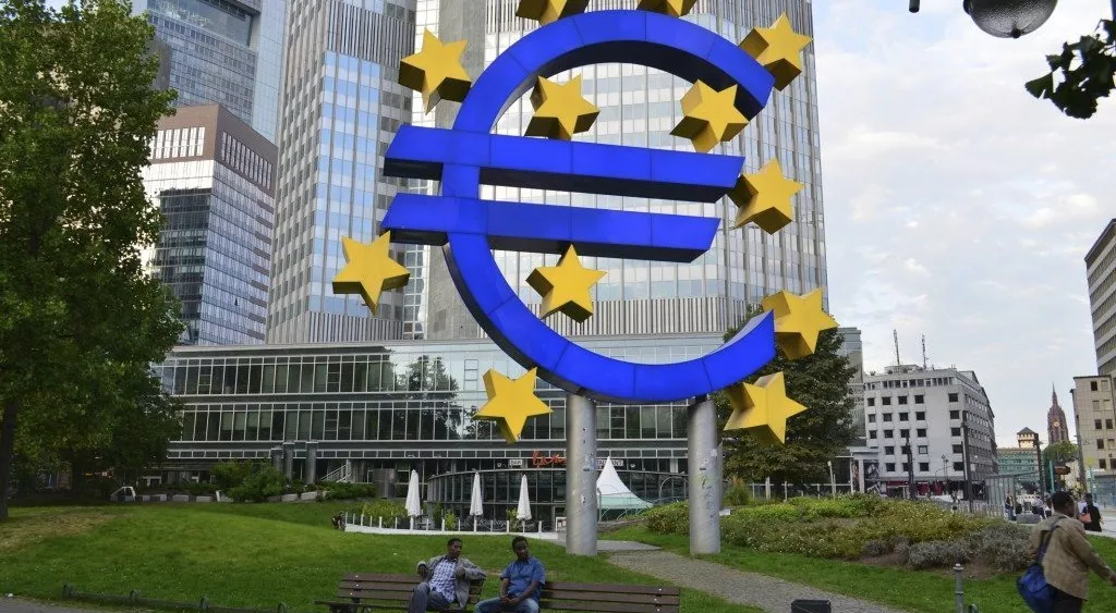 financialounge - BCE euro Maria Paola Toschi quantitative easing TLTRO