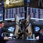 Borse, i motivi della correzione e i consigli su cosa fare