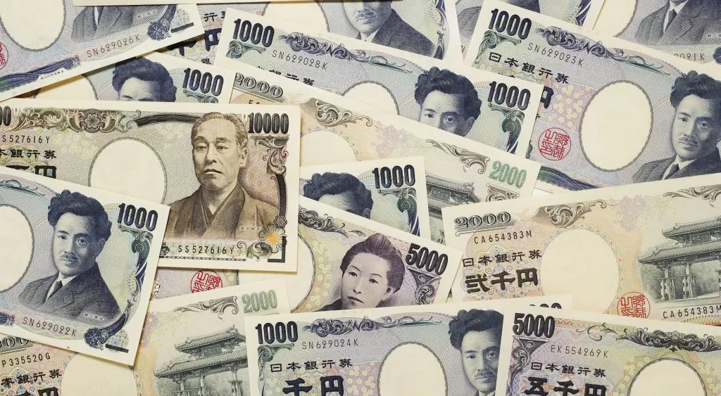 financialounge - carry trade giappone mercati valutari Mitul Kotecha yen
