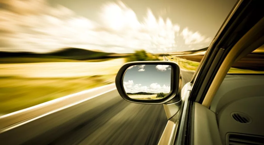 financialounge -  Europa italia mercato del credito petrolio settore assicurativo settore automobilistico