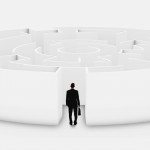 Industria dei servizi finanziari, la priorità è gestire la complessità