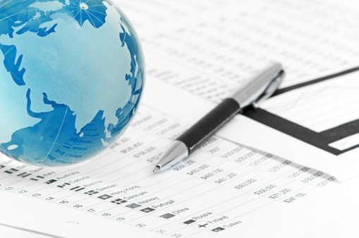 financialounge - BlackRock crescita economica Federal Reserve mercati azionari Russ Koesterich tapering tassi di interesse