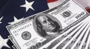 financialounge - BCE Credit Suisse crescita economica dollaro Federal Reserve inflazione quantitative easing tassi di interesse