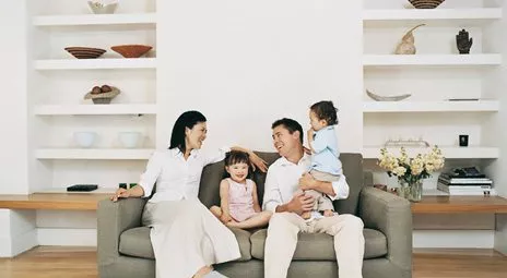 financialounge - credito al consumo famiglie italiane italia settore automobilistico settore immobiliare settore sanitario settore tecnologico
