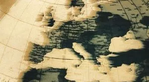 financialounge - Eurozona fondo salva stati grecia Invesco John Greenwood titoli di stato Unione europea unione fiscale