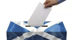 financialounge -  Azad Zangana bilancia commerciale fisco mercati valutari referendum Scozia Unione europea