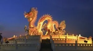 financialounge -  ambiente cina consumi FF China Consumer Fund settore assicurativo settore farmaceutico settore tecnologico