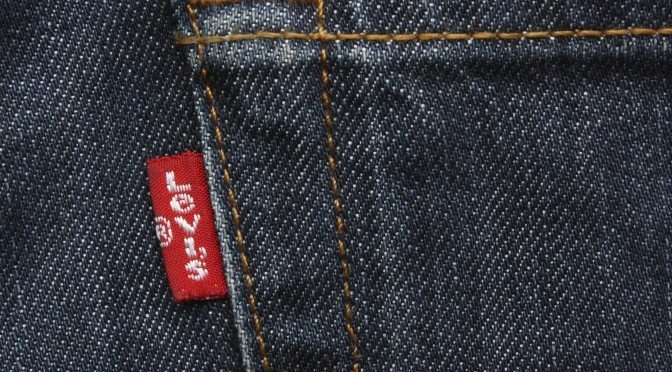 financialounge -  fatturato jeans Levi's licenziamenti quotazione sport