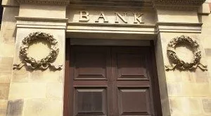 financialounge -  BCE BTP debito pubblico Piazza Affari settore bancario