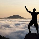 Guardare oltre la nebbia delle politiche monetarie