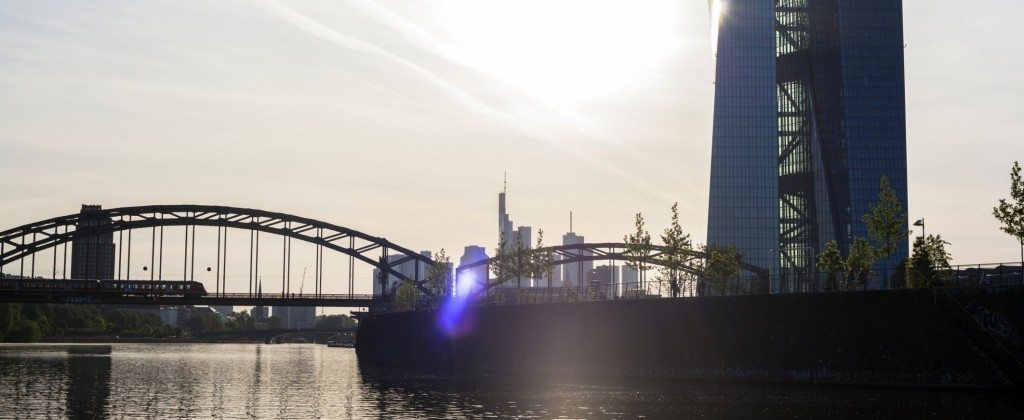 financialounge - deflazione inflazione mercati valutari quantitative easing
