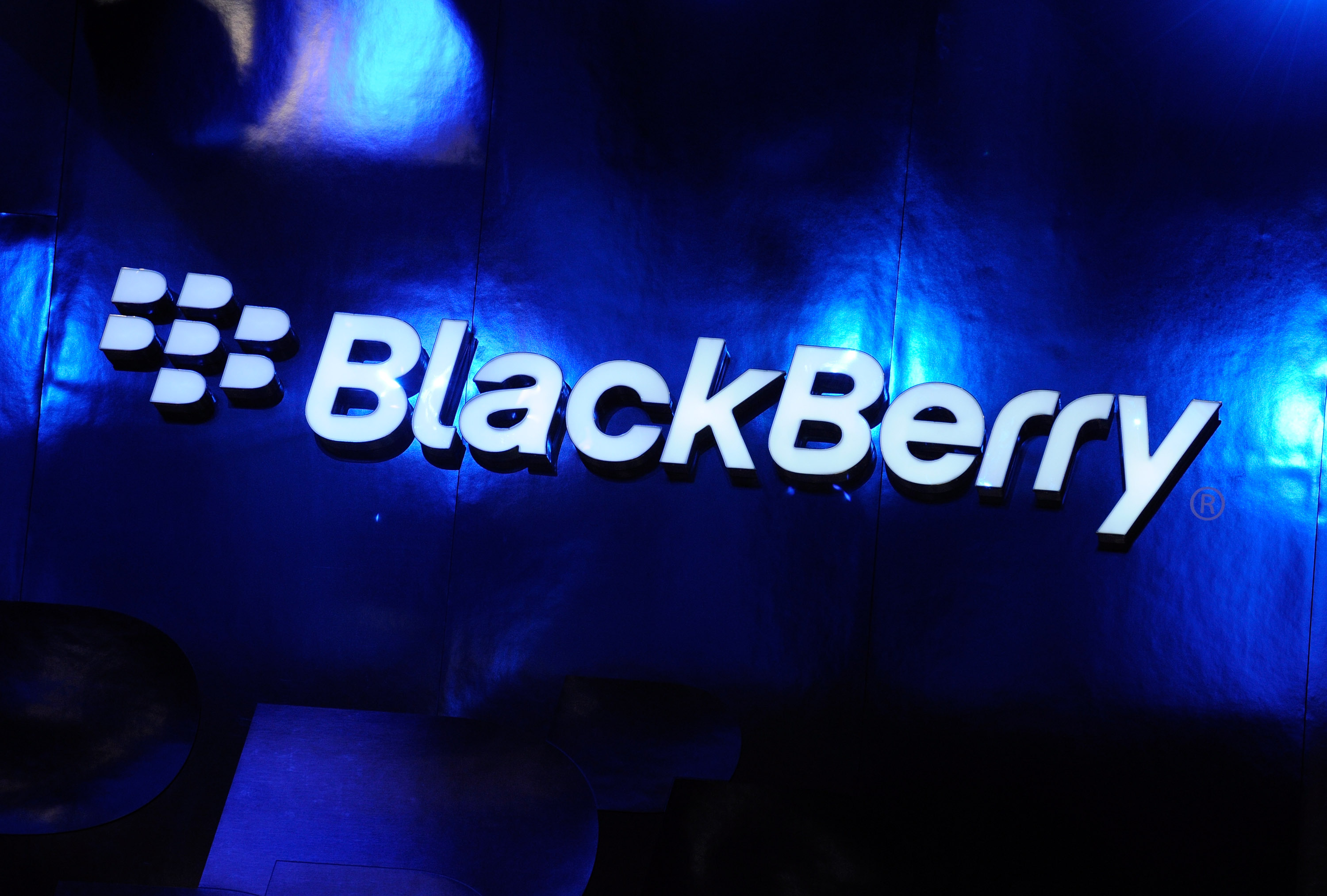 financialounge -  BES12 Blackberry John Sims profitti aziendali