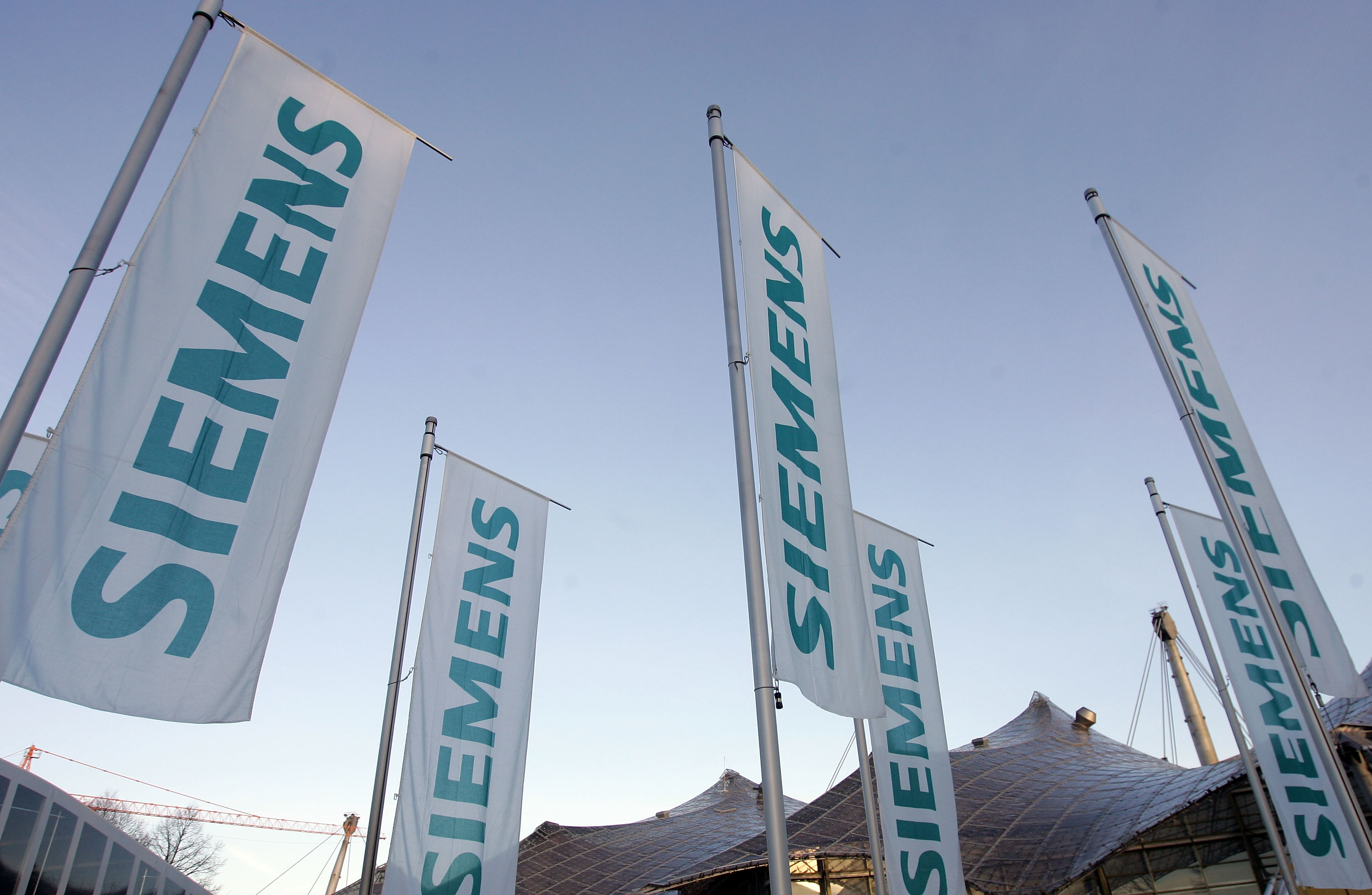 financialounge -  accordo Alstom francia General Electric settore energetico Siemens trasporti