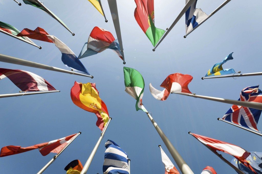 financialounge - Anja Hochberg BCE Europa mercati azionari mercati emergenti mid cap politica monetaria small cap