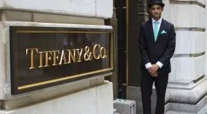 financialounge - Carlo Benetti ecommerce GAM lusso Made In Italy Scilla Huang Sun