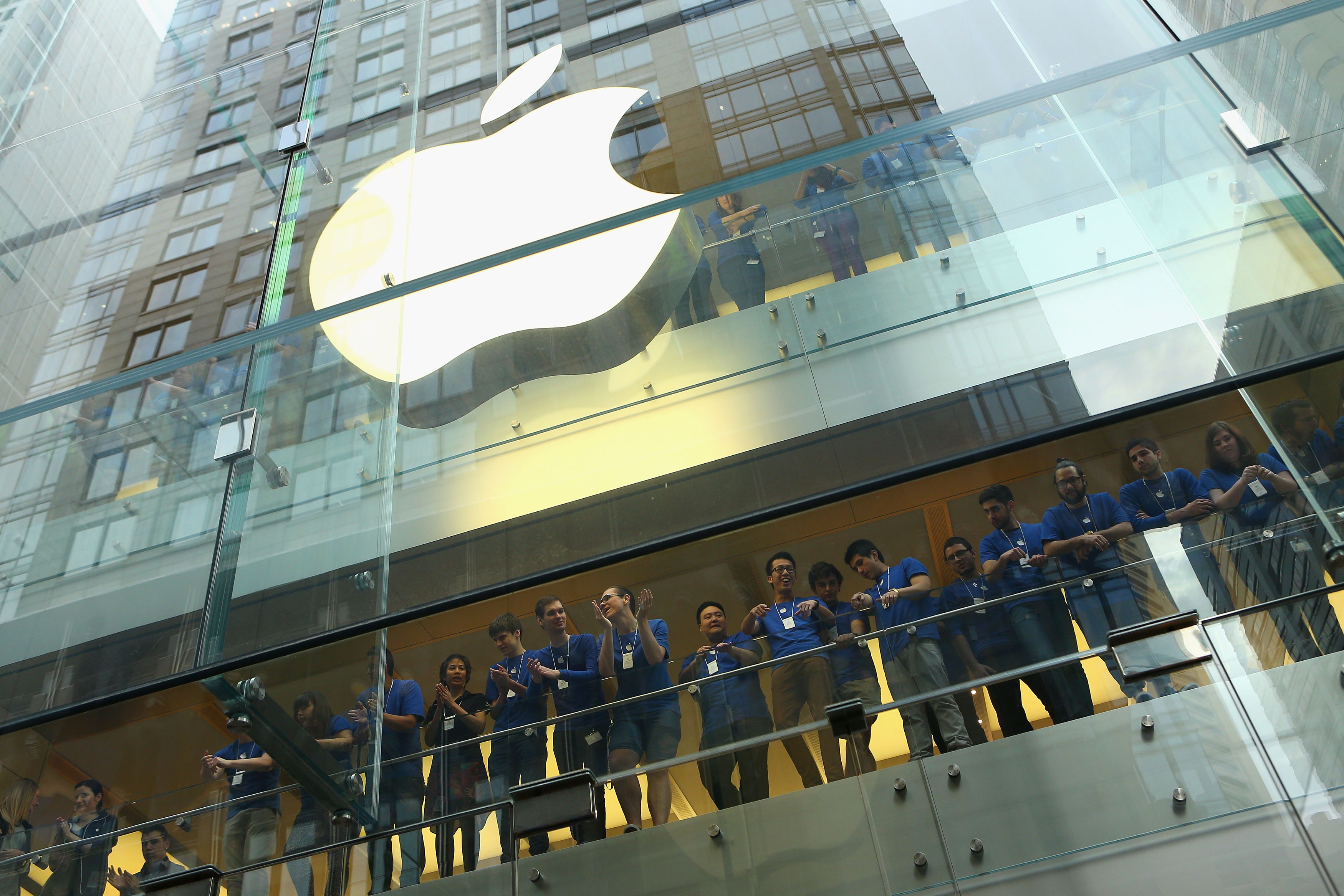 financialounge -  Apple Boeing iPhone mercati azionari trimestrali USA