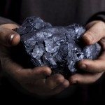 Prezzi delle materie prime, quelli di petrolio, zinco e piombo sono ben impostati