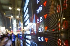 Turbolenza di mercato: le valutazioni aiutano, la politica no