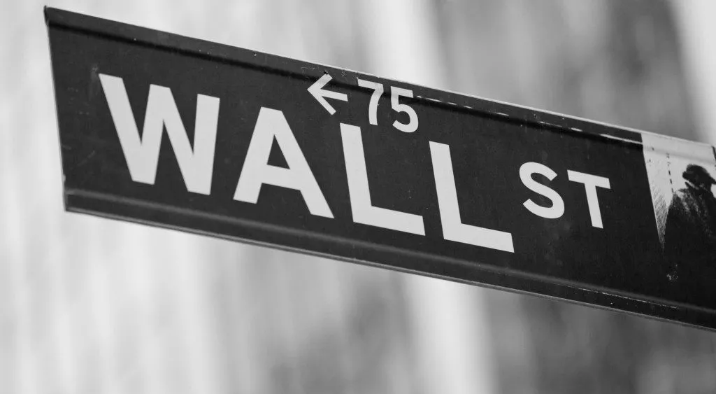 financialounge -  consumi Fondi azionari fusioni e acquisizioni settore energetico settore tecnologico USA Wall Street