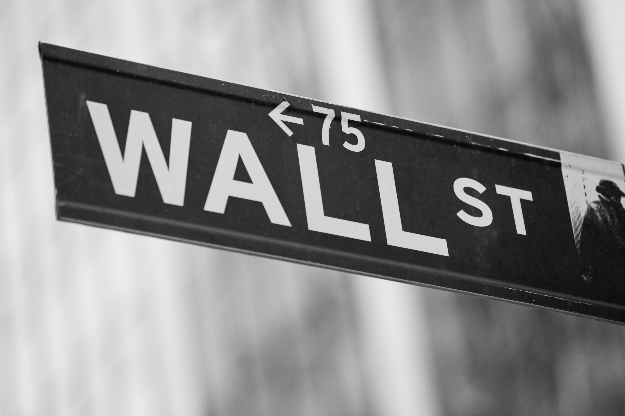 financialounge -  consumi Fondi azionari fusioni e acquisizioni settore energetico settore tecnologico USA Wall Street