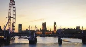 financialounge -  Alex Lyle cina Columbia Threadneedle Investments fondi multi asset mercati azionari Regno Unito Renminbi yuan