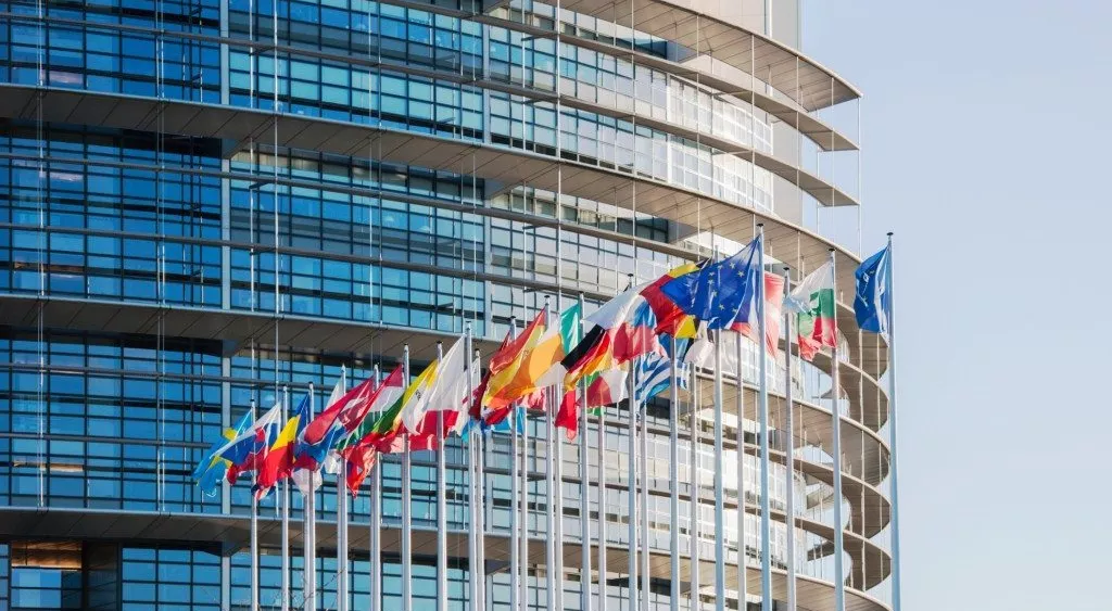 financialounge -  Anima Sgr beni di consumo Europa industria mercati azionari mercati emergenti petrolio settore bancario telecomunicazioni