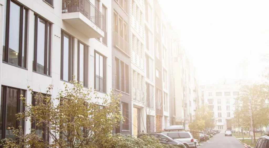 financialounge - italia PIL settore immobiliare