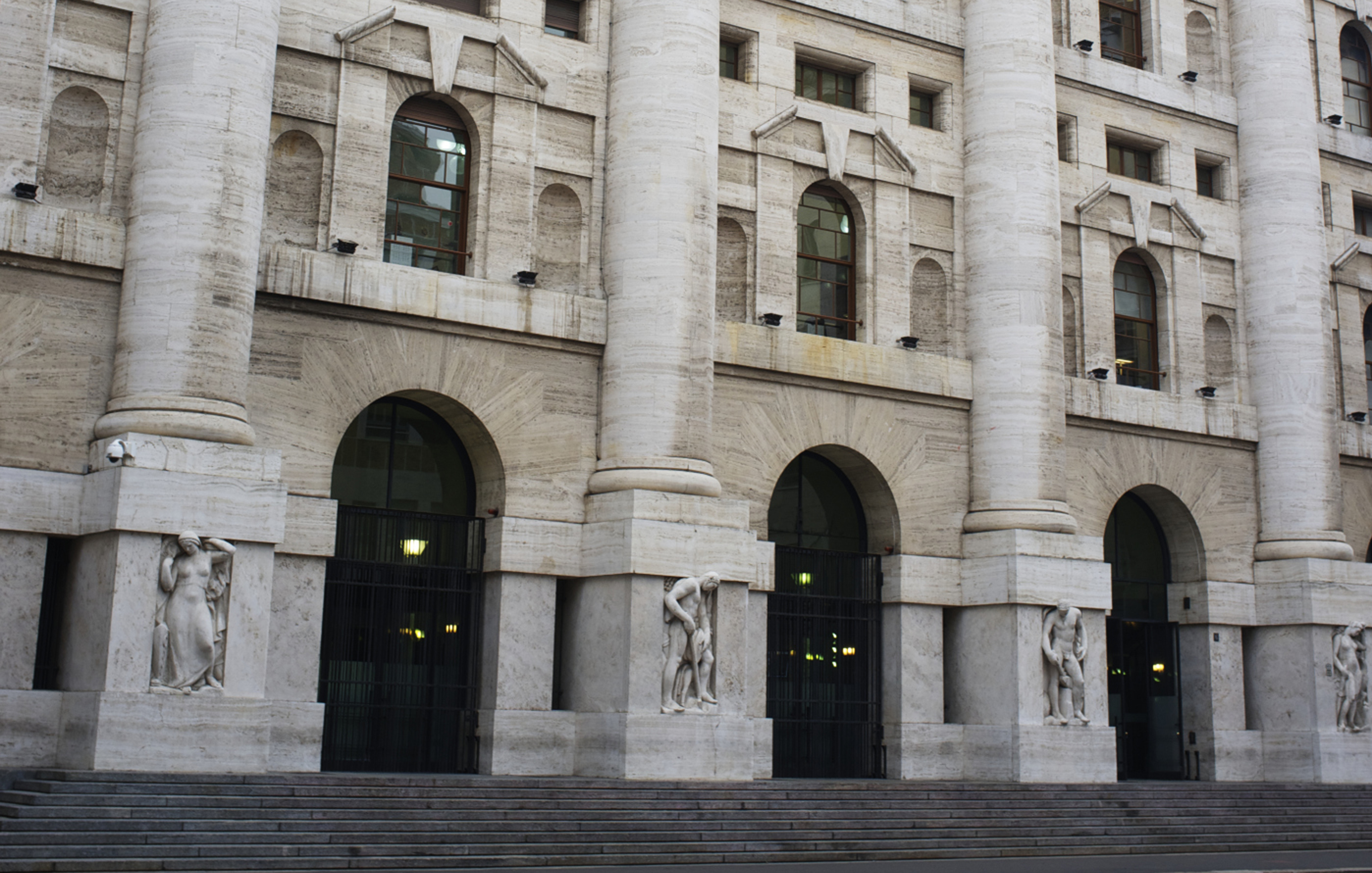 financialounge - Anima Sgr Luigi Dompè mercati azionari Piazza Affari settore bancario utilities