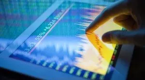 financialounge - Alex Tedder deflazione inflazione Schroders settore dei servizi settore manifatturiero settore sanitario settore tecnologico
