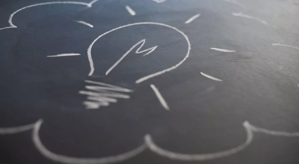 financialounge - Europa Eurozona gestione attiva idee di investimento livello di rischio mercati azionari selezione settore finanziario Wall Street