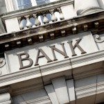 Banche, è allarme rosso per i minori introiti da commissioni