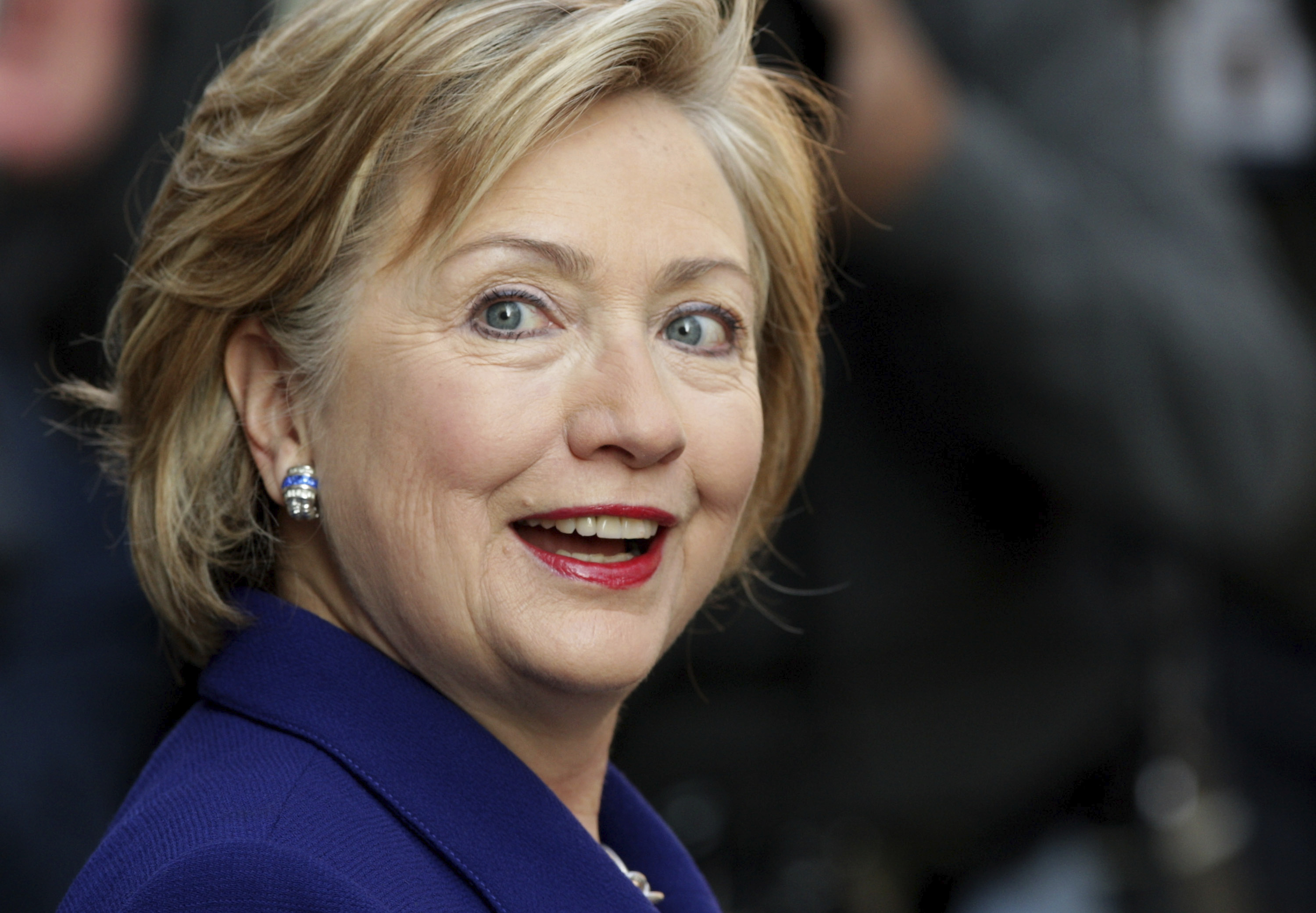 financialounge -  Donald Trump Hillary Clinton Wall Street