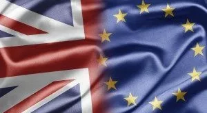 financialounge - Antonio Bottillo Brexit gilt Laura Sarlo Natixis Investment Managers Regno Unito Sam Martin settore immobiliare Unione europea